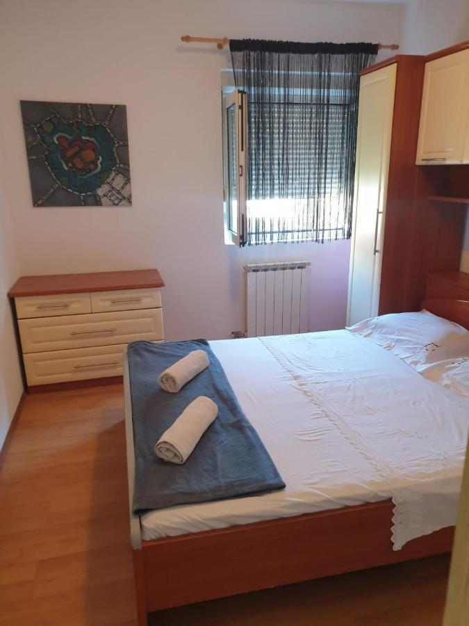 House Aurora Apartment Bibinje Bagian luar foto