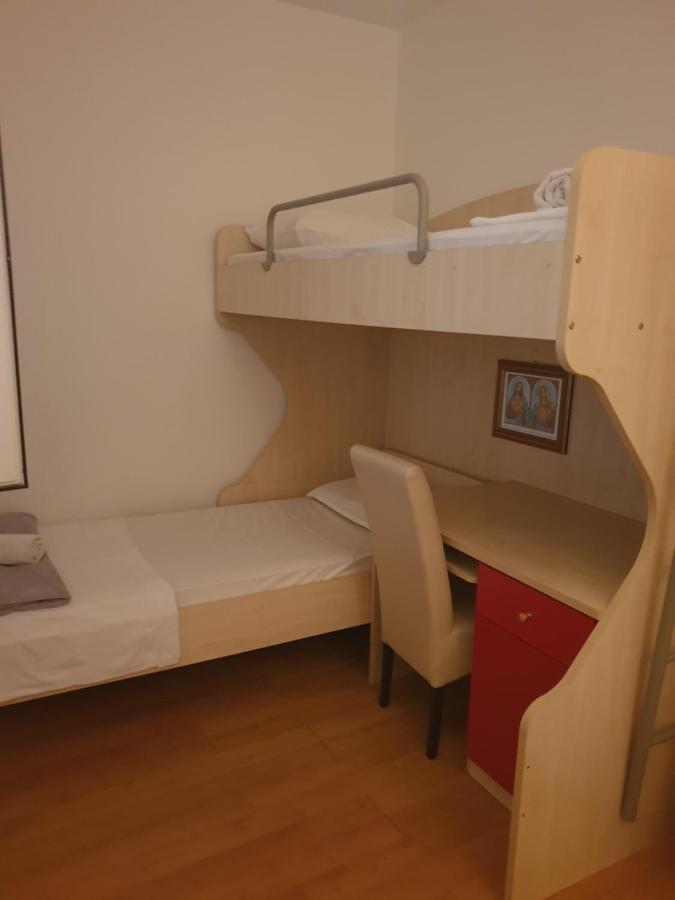 House Aurora Apartment Bibinje Bagian luar foto