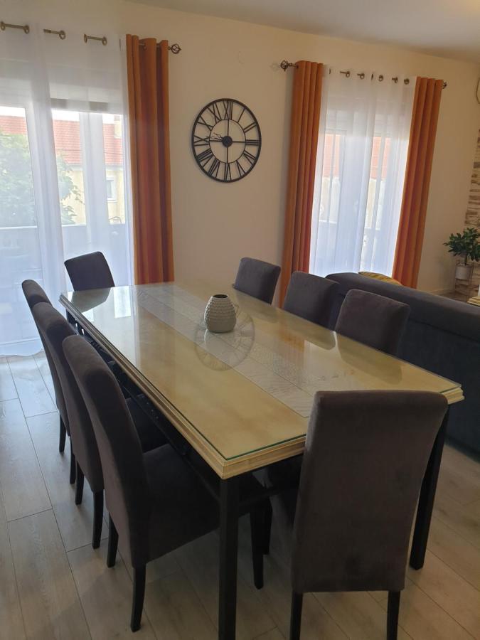 House Aurora Apartment Bibinje Bagian luar foto